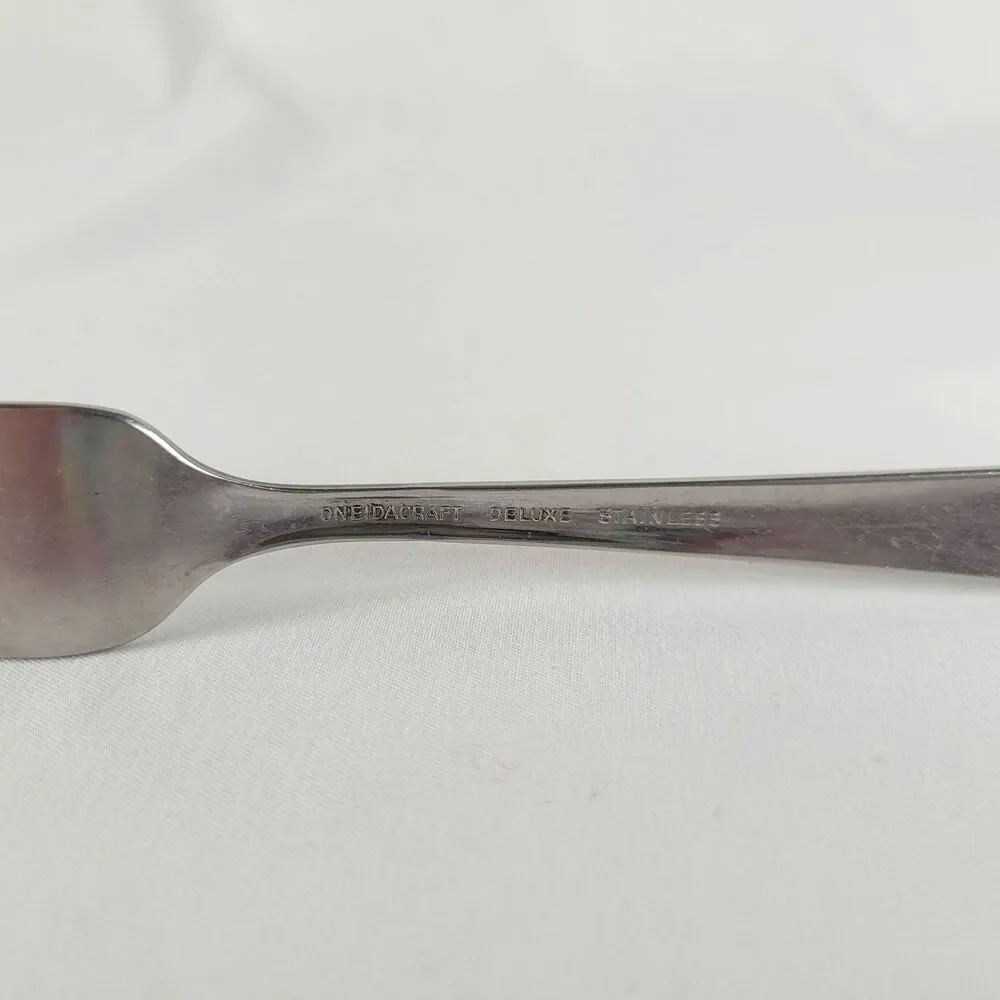 Oneida Satin Accent Stainless USA Flatware Set 4 Dinner Forks 7 3/8
